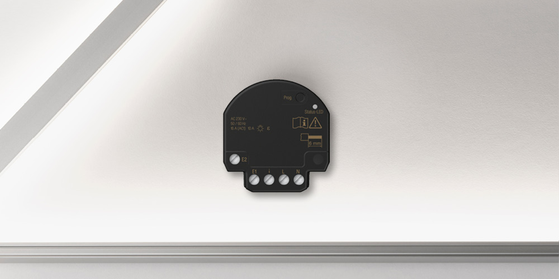 JUNG HOME Jalousieaktor Mini bei Dhatt Elektrotechnik GmbH in Hamburg