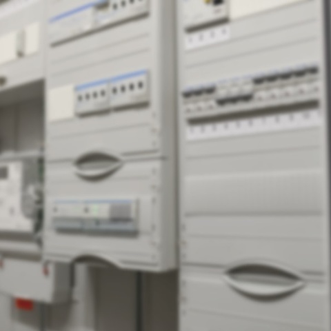 Schalt­schrank­bau bei Dhatt Elektrotechnik GmbH in Hamburg