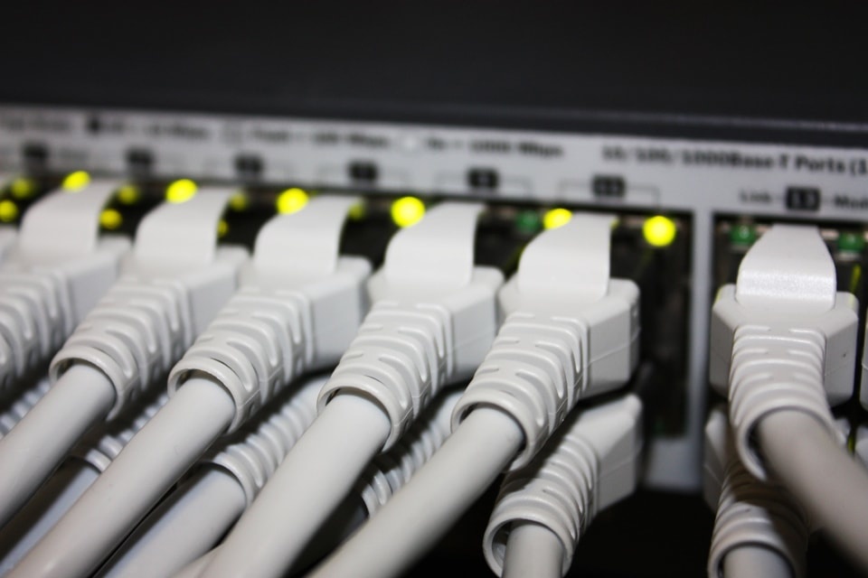 Netzwerke1 bei Dhatt Elektrotechnik GmbH in Hamburg